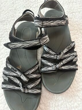 Women's Teva Black & White Striped Outdoor Comfort Sandals